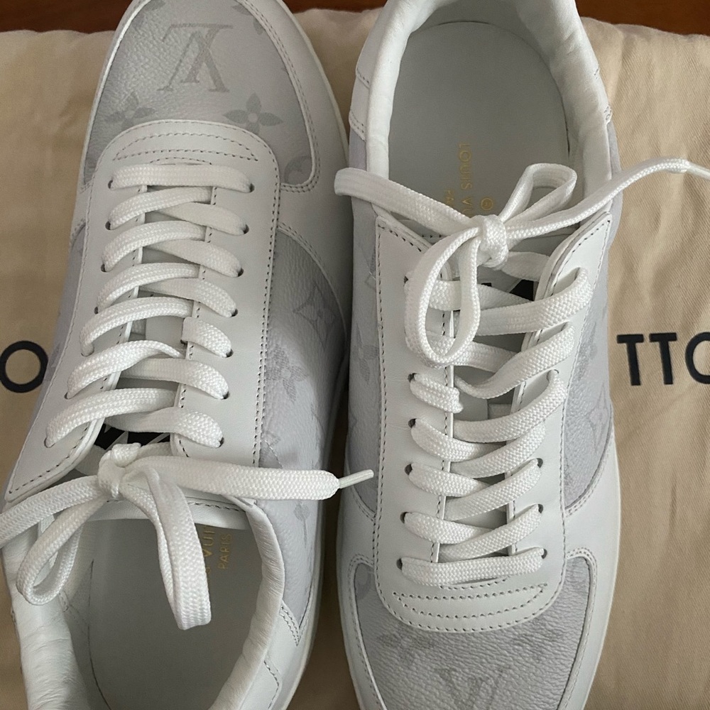 ***SOLD!!! Men’s Authentic LV Rivoli Sneaker